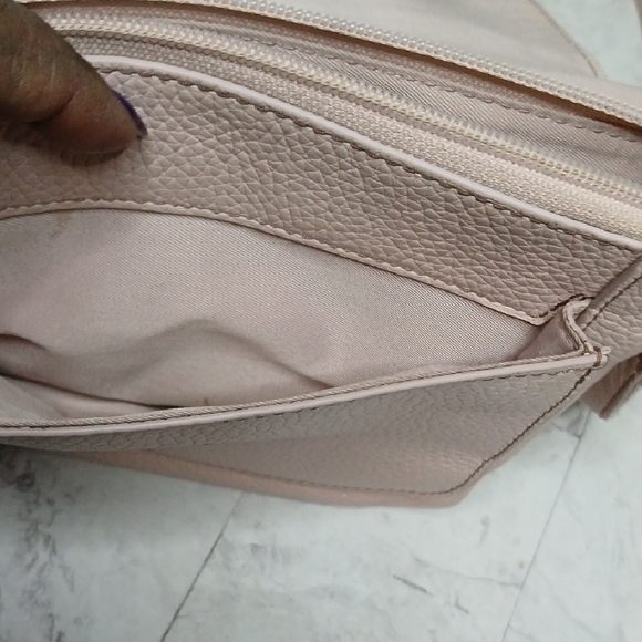Fossil Blush Leather Crossbody Bag - Picture 5 of 8